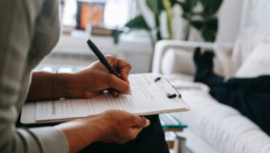 Descubre qué es la inteligencia emocional (EQ) y por qué es tan importante para tu carrera