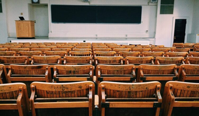 Entrevista a profesores de escuelas públicas